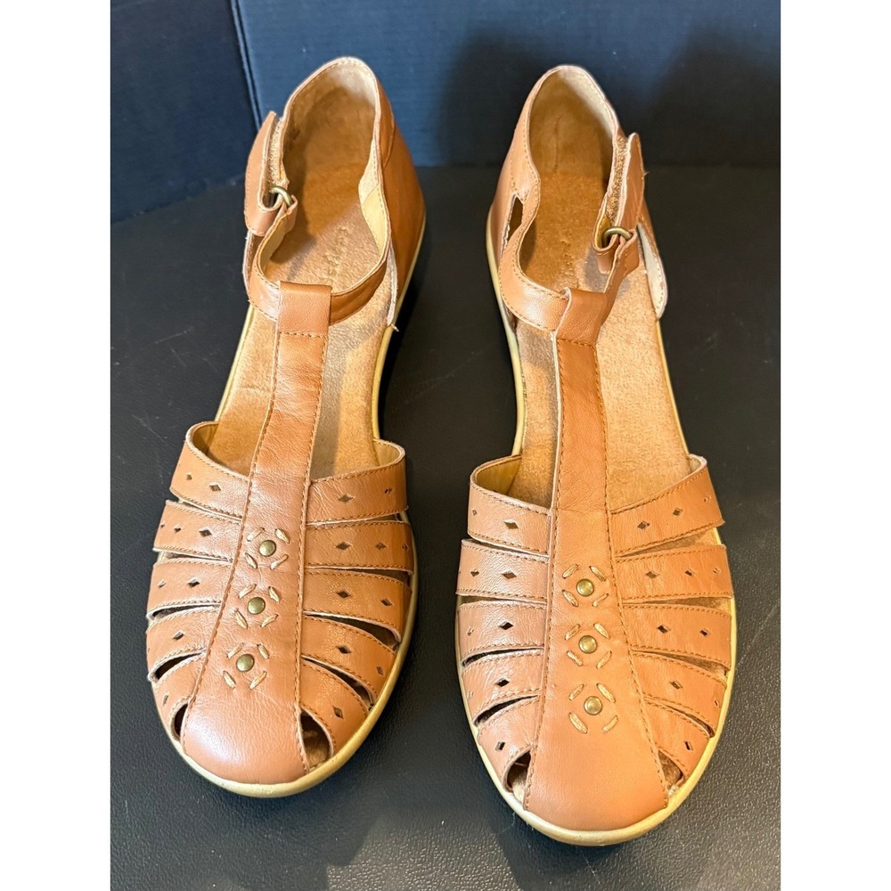 Easy Spirit Womens 8.5 M Sandals Tan Leather T Strap Wedge Fisherman Boho Preppy - Picture 4 of 8